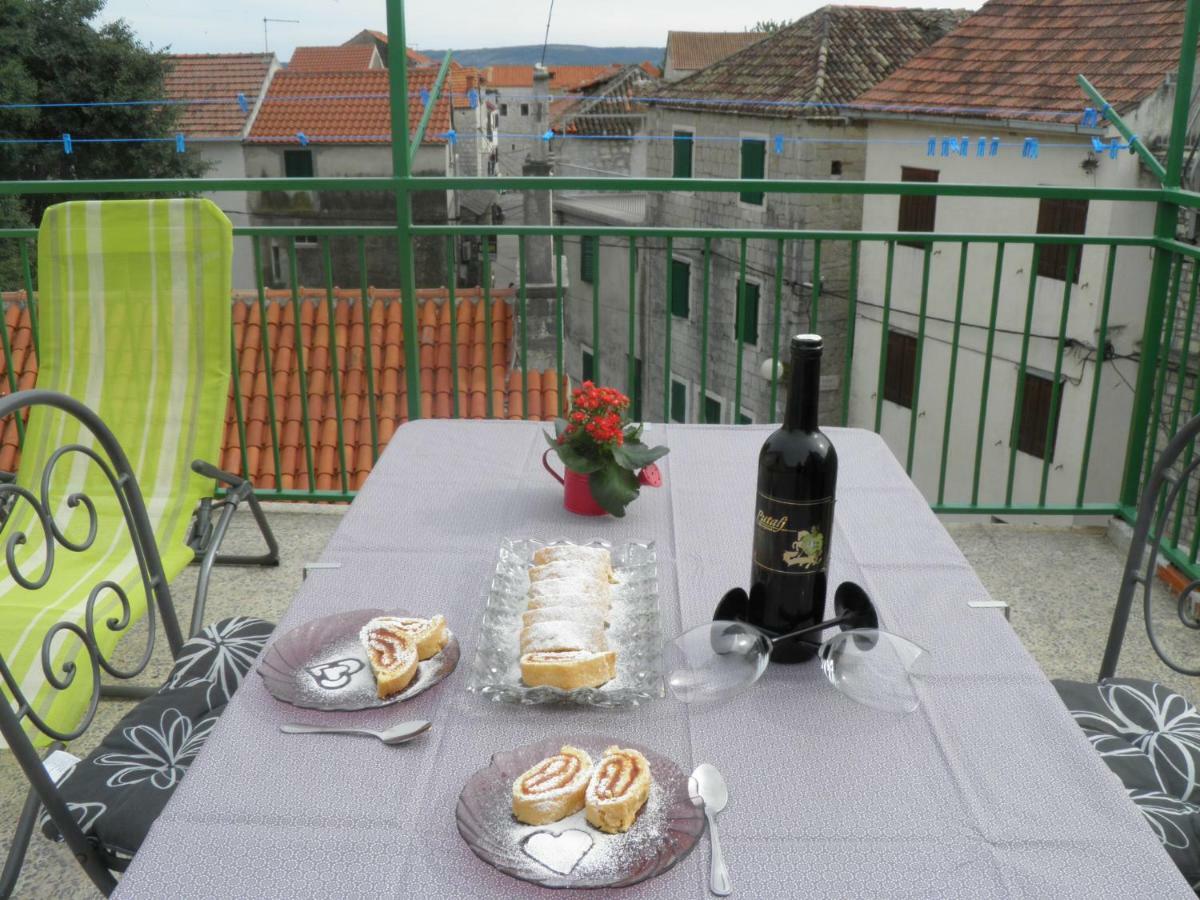 Apartment Dorothy Kaštela Eksteriør billede